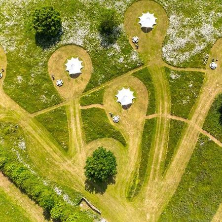 Vila Red Clover At Blanca'S Bell Tents Ringstead  Exteriér fotografie