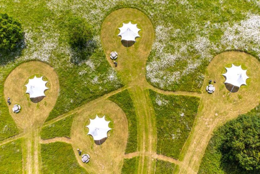 Vila Red Clover At Blanca'S Bell Tents Ringstead  Exteriér fotografie